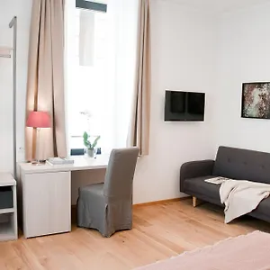 3* Hotel Giuturna Boutique